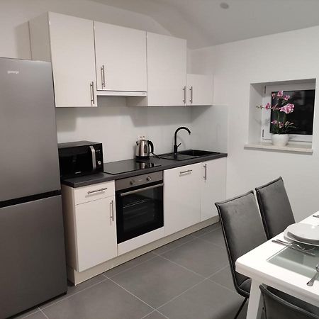 Mira 2 Appartement Zagvozd Buitenkant foto