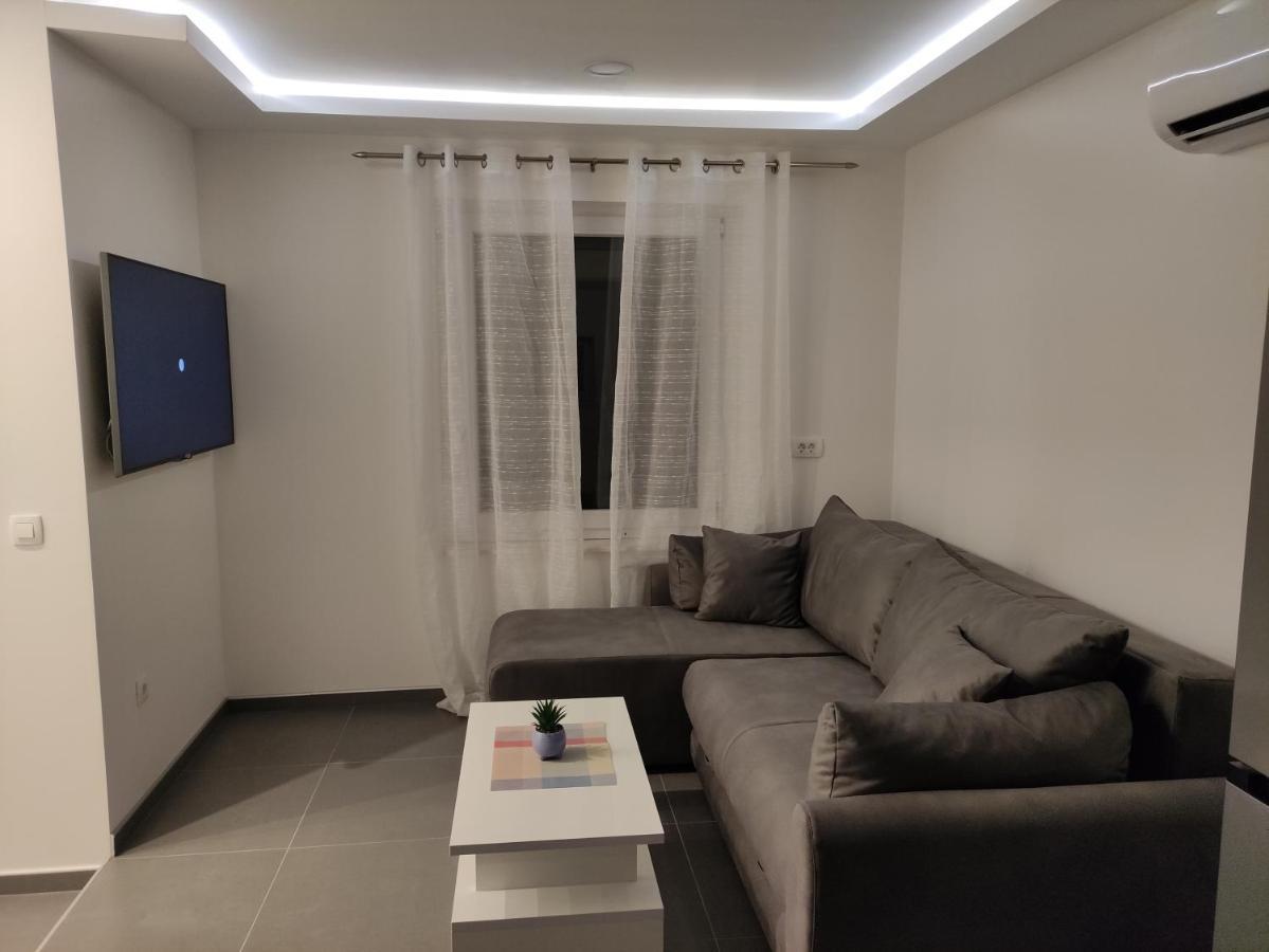 Mira 2 Appartement Zagvozd Buitenkant foto