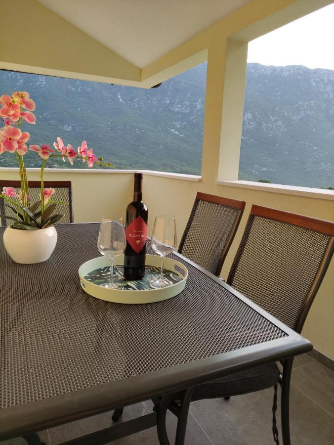 Mira 2 Appartement Zagvozd Buitenkant foto