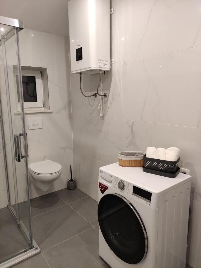 Mira 2 Appartement Zagvozd Buitenkant foto