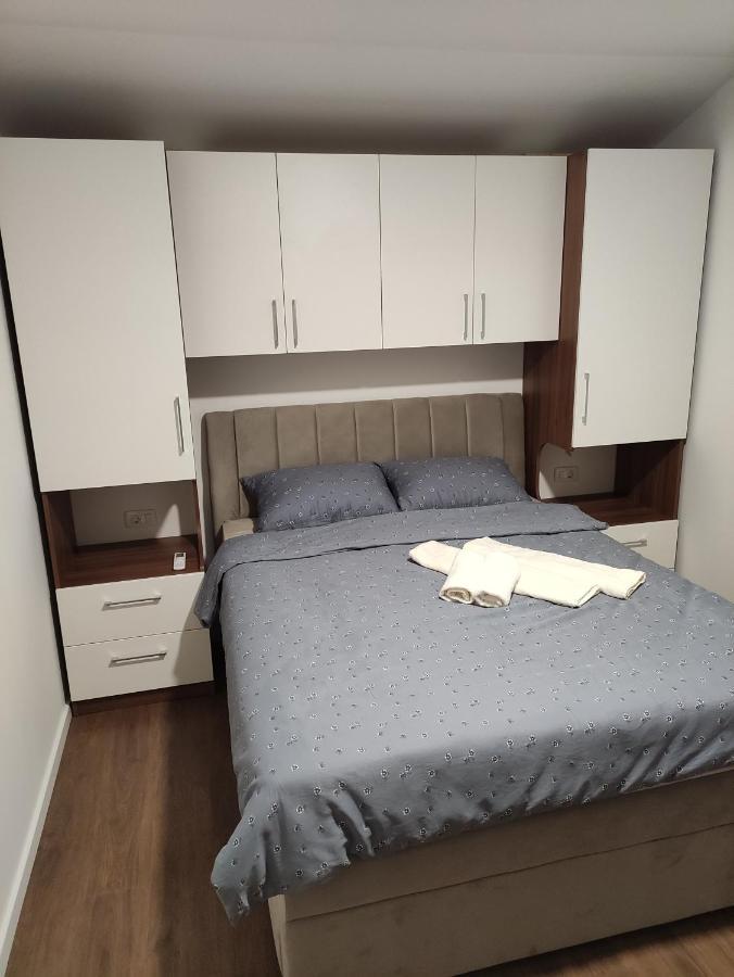 Mira 2 Appartement Zagvozd Buitenkant foto